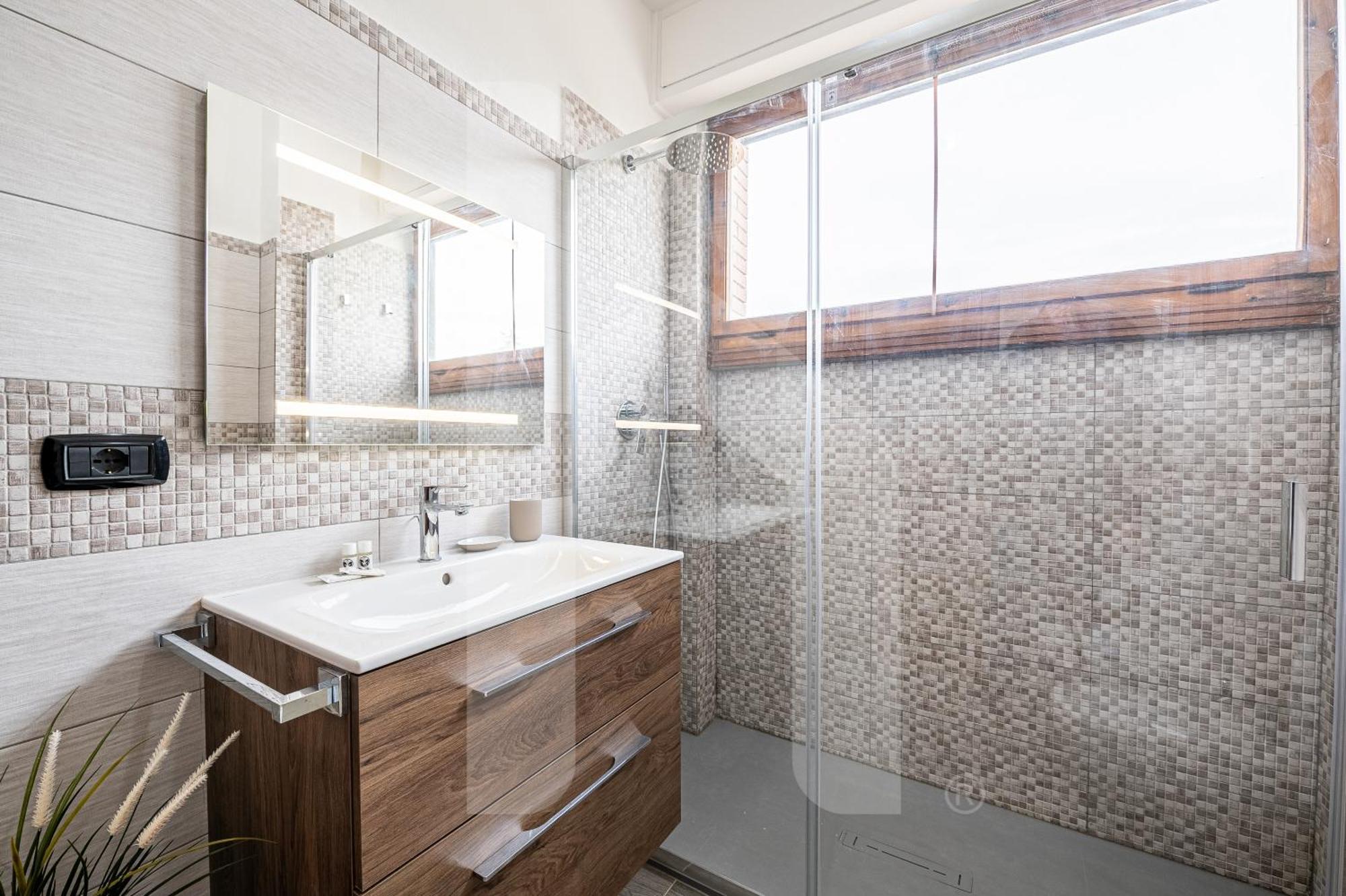 Homiday - Pisa - Elegant Apartment- 3 Camere 2 Bagni Exteriör bild